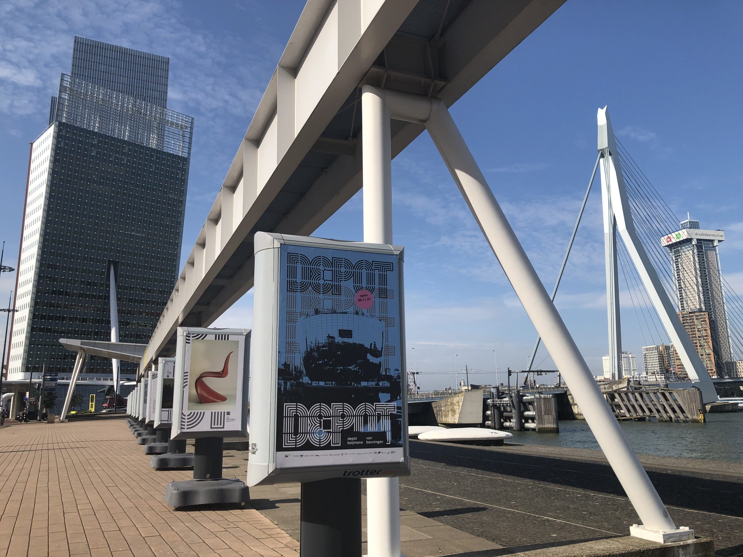 Inzet van Trotters voor de city dressing promotiecampagne rond de opening van het Depot van Boijmans van Beuningen in Rotterdam